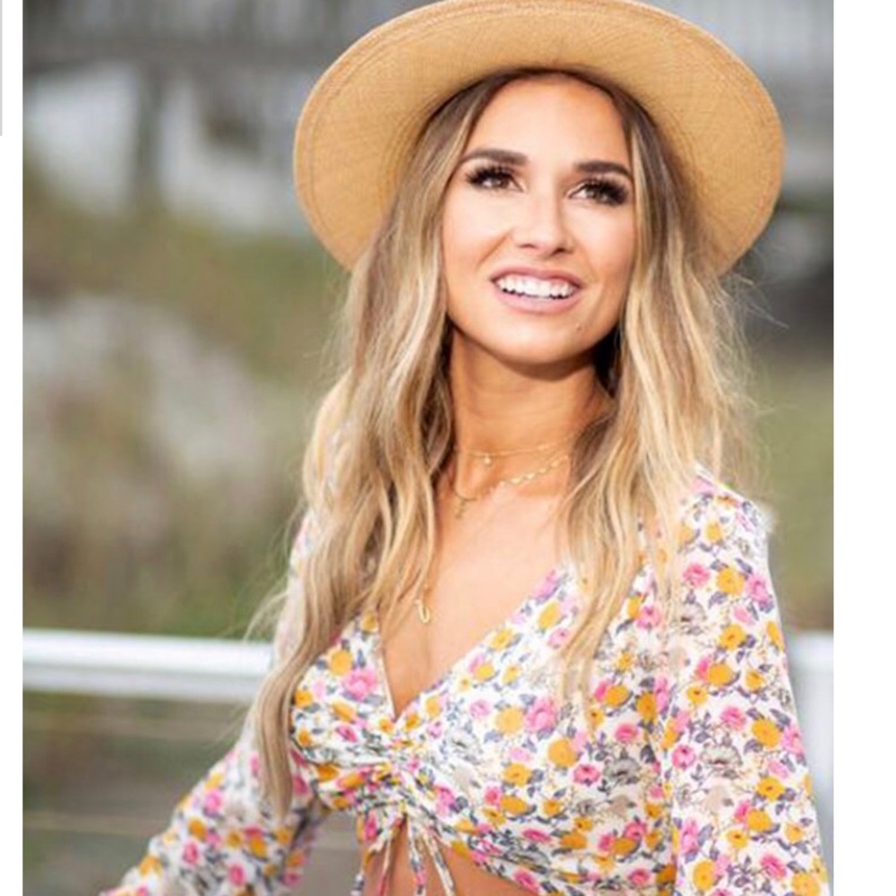 Kittenish crop top